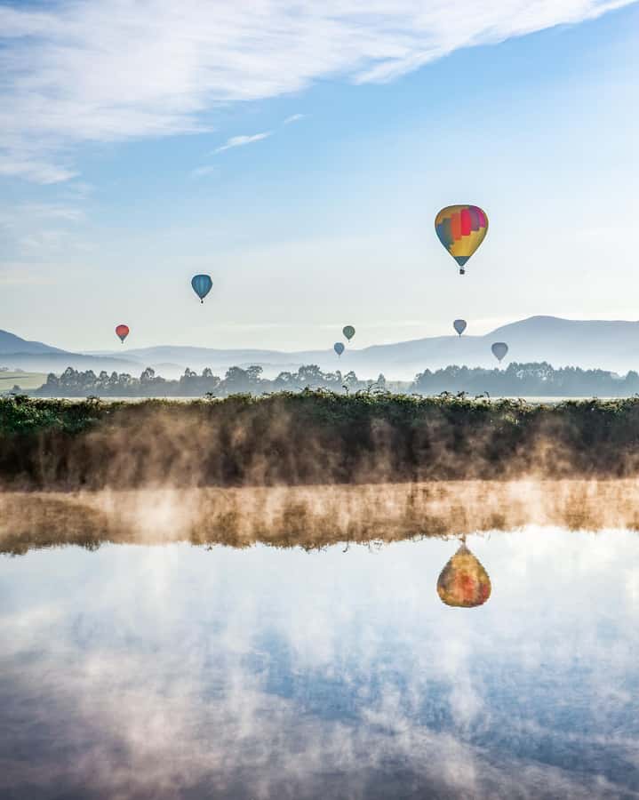 Yarra Valley: Hot Air Balloon Experience with Breakfast - Drifting over vineyards, orchards, and the Yarra River